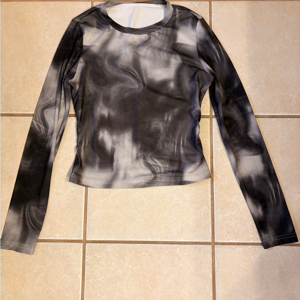 Women's Black and Gray Long Sleeve Top